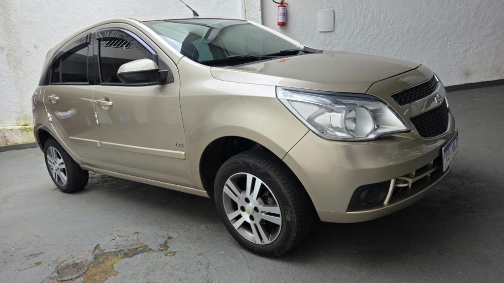 CHEVROLET Agile - Foto