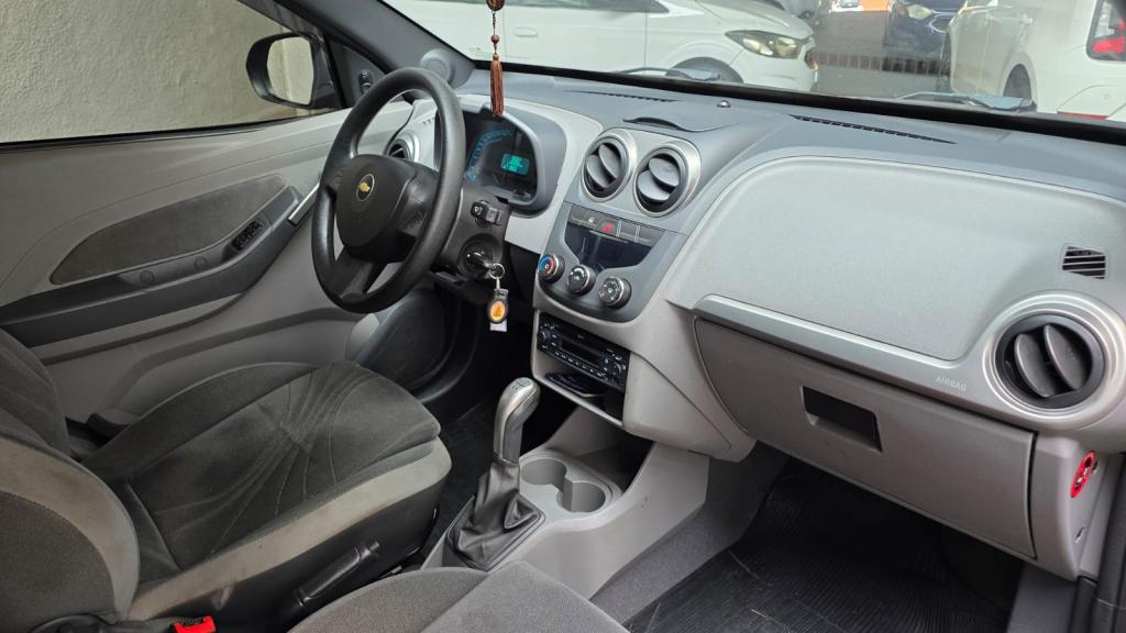 CHEVROLET Agile - Foto