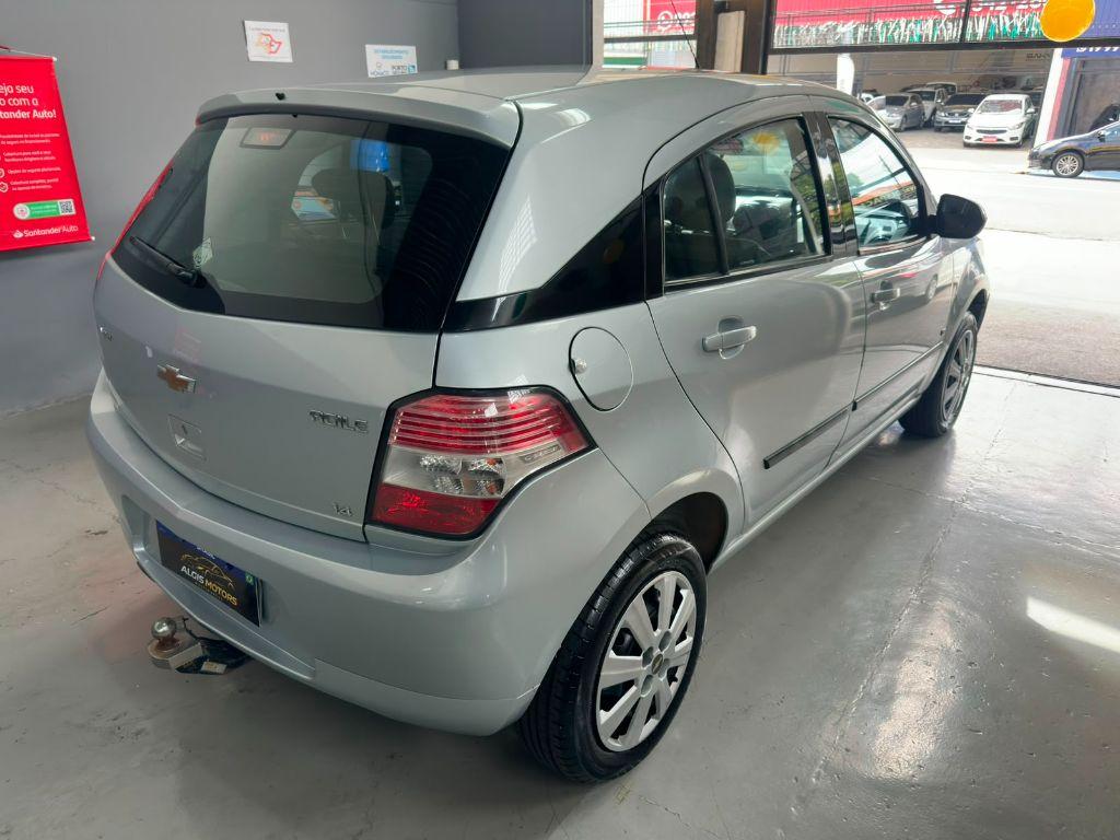 CHEVROLET Agile - Foto