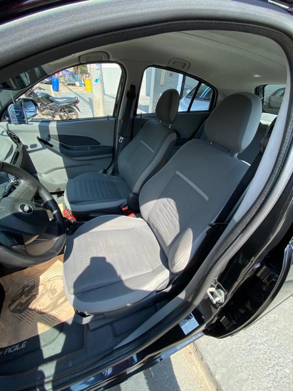 CHEVROLET Agile - Foto