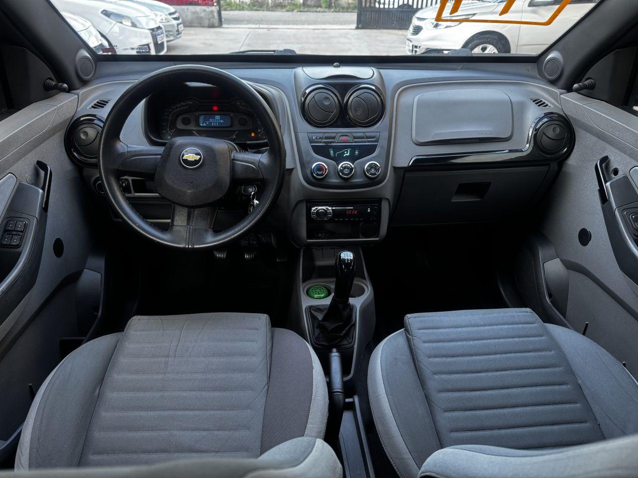 CHEVROLET Agile - Foto