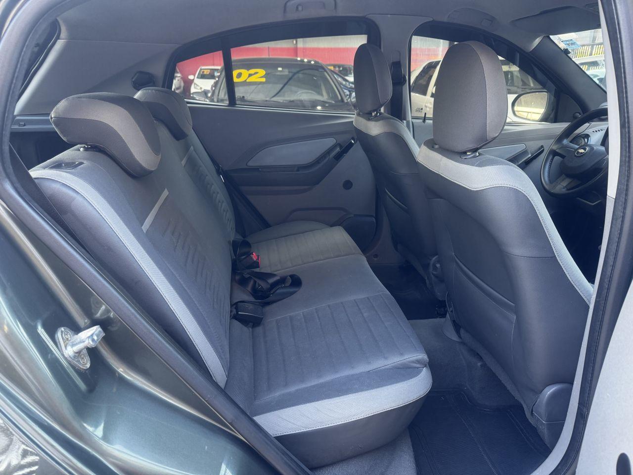 CHEVROLET Agile - Foto