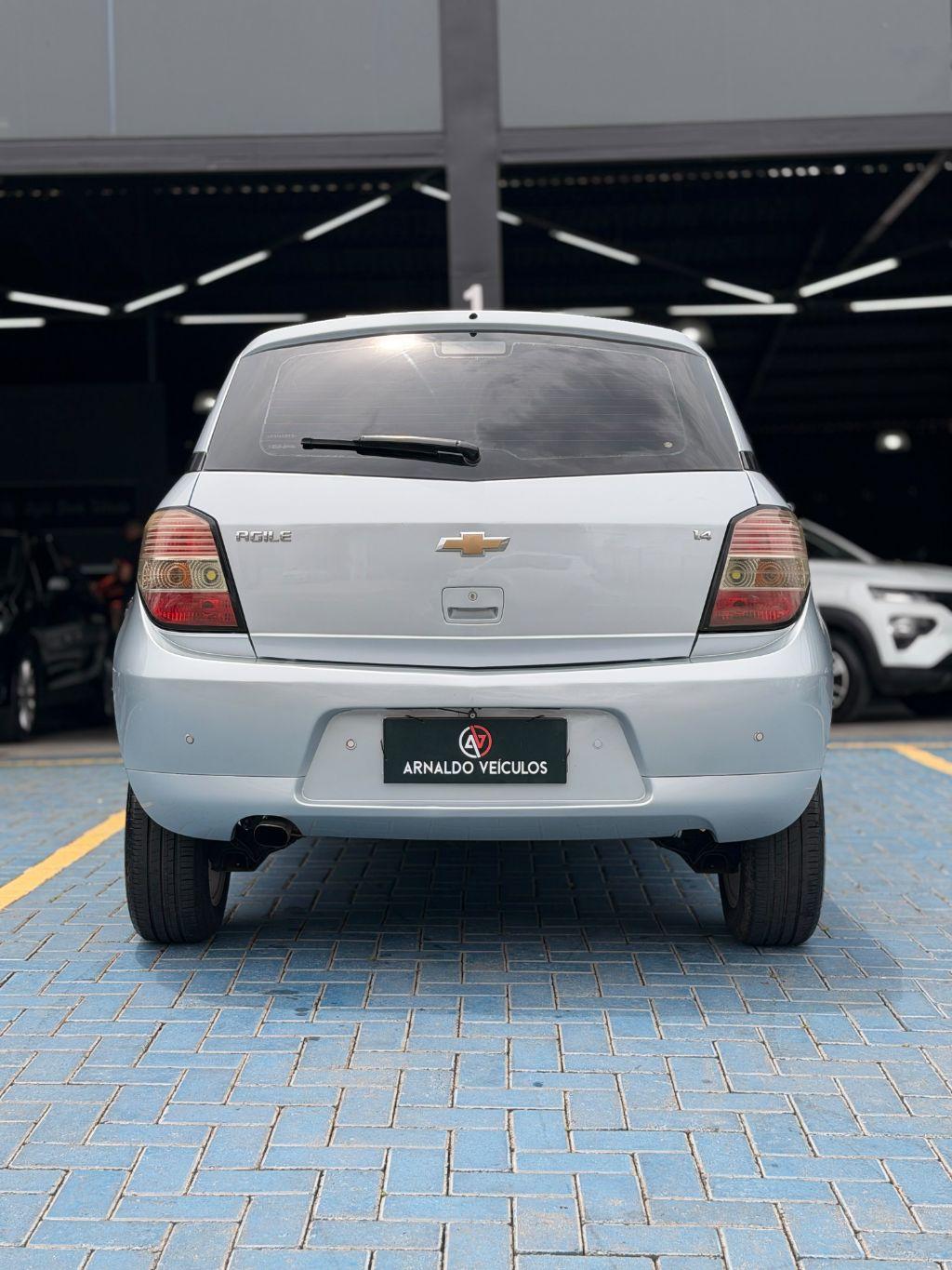CHEVROLET Agile - Foto
