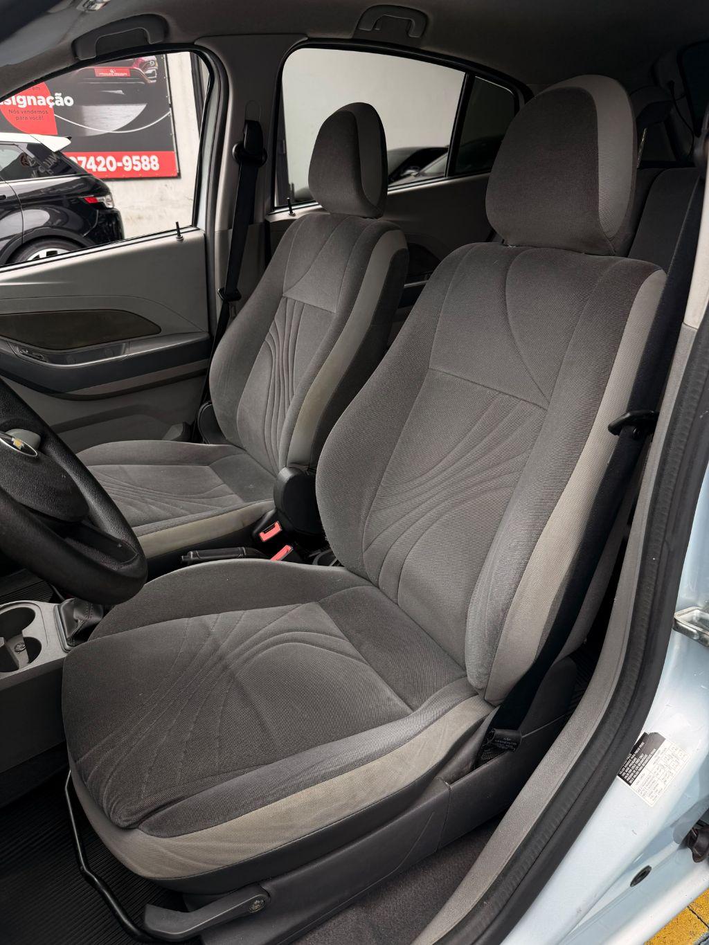 CHEVROLET Agile - Foto