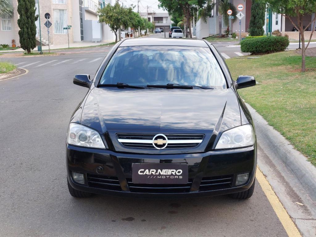 CHEVROLET Astra Hatch - Foto