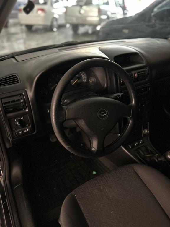 CHEVROLET Astra Hatch - Foto