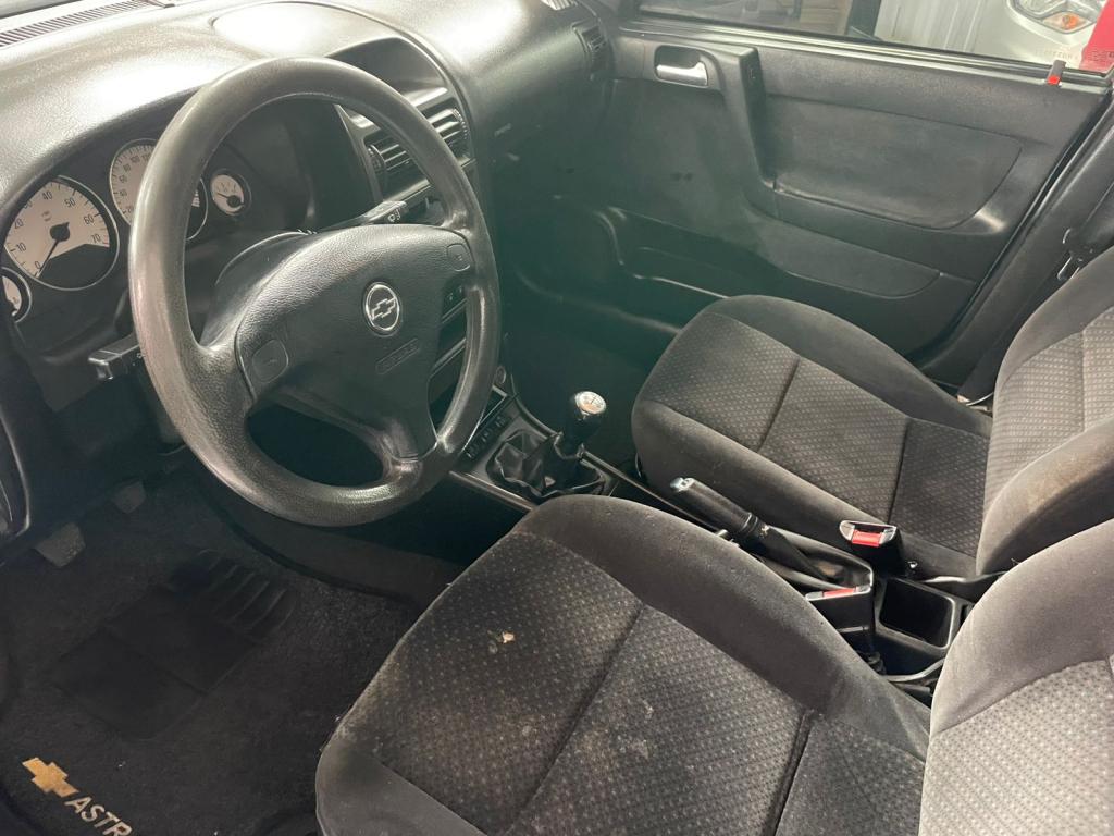 CHEVROLET Astra Hatch - Foto