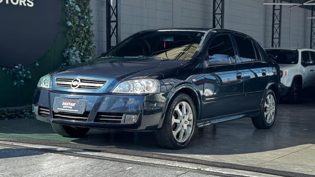 CHEVROLET Astra Hatch - Foto
