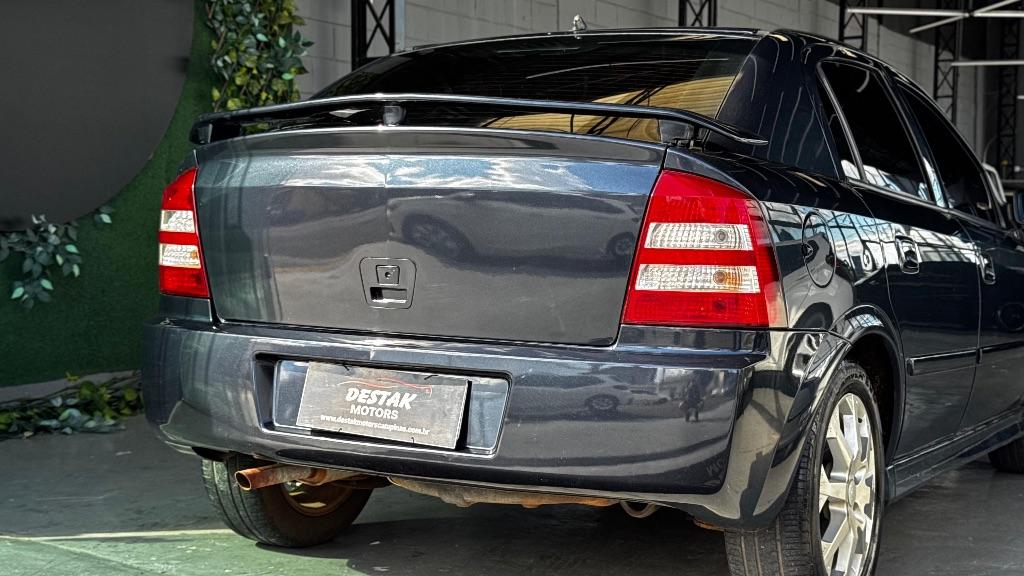 CHEVROLET Astra Hatch - Foto