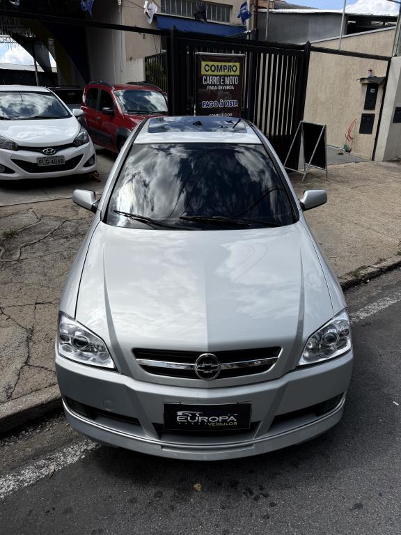 CHEVROLET Astra Hatch - Foto