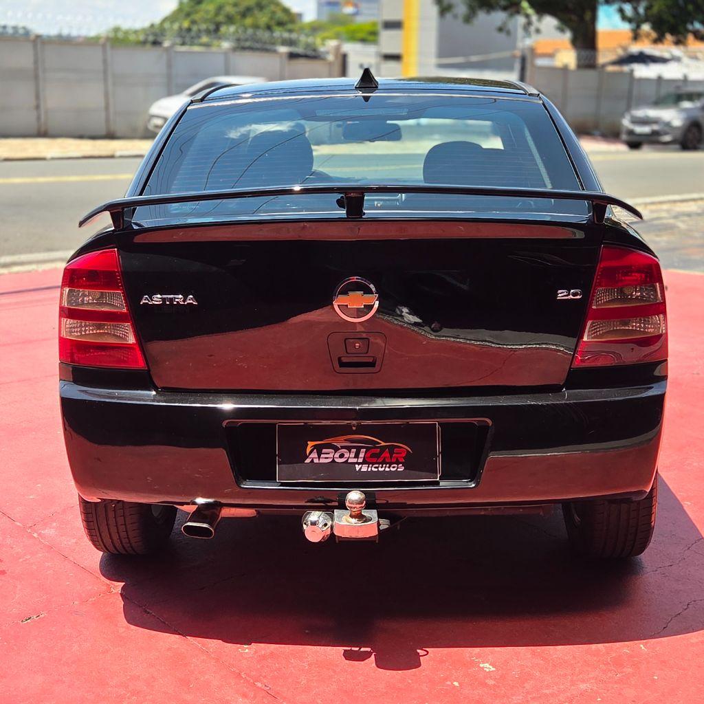 CHEVROLET Astra Hatch - Foto