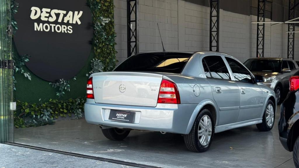 CHEVROLET Astra Sedan - Foto