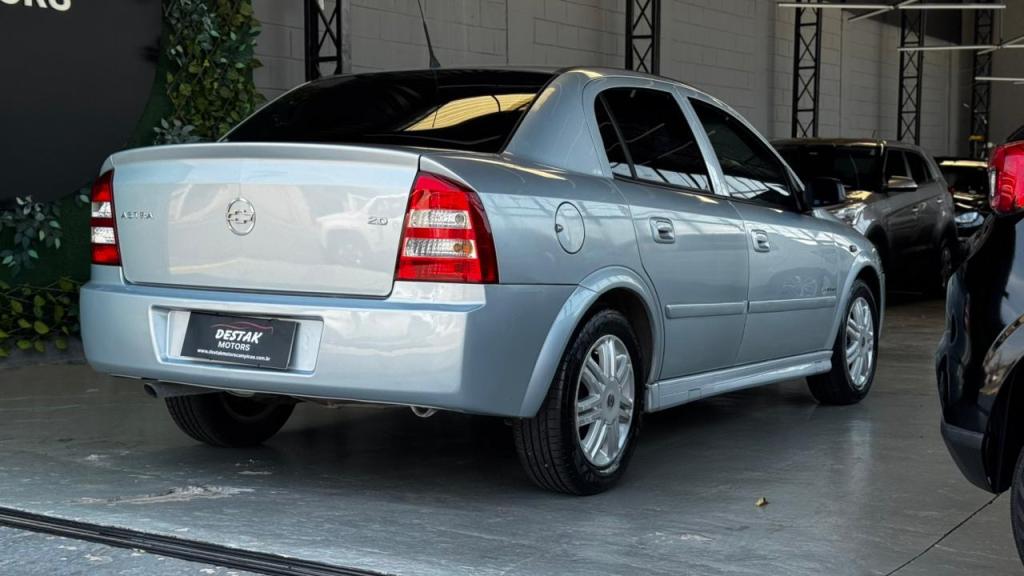 CHEVROLET Astra Sedan - Foto