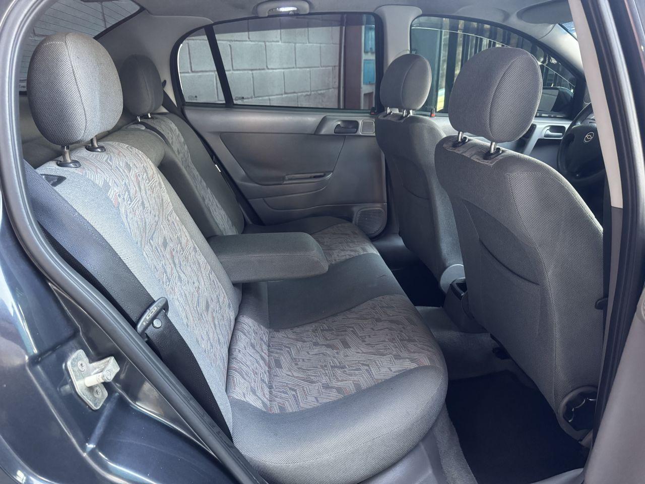 CHEVROLET Astra Sedan - Foto
