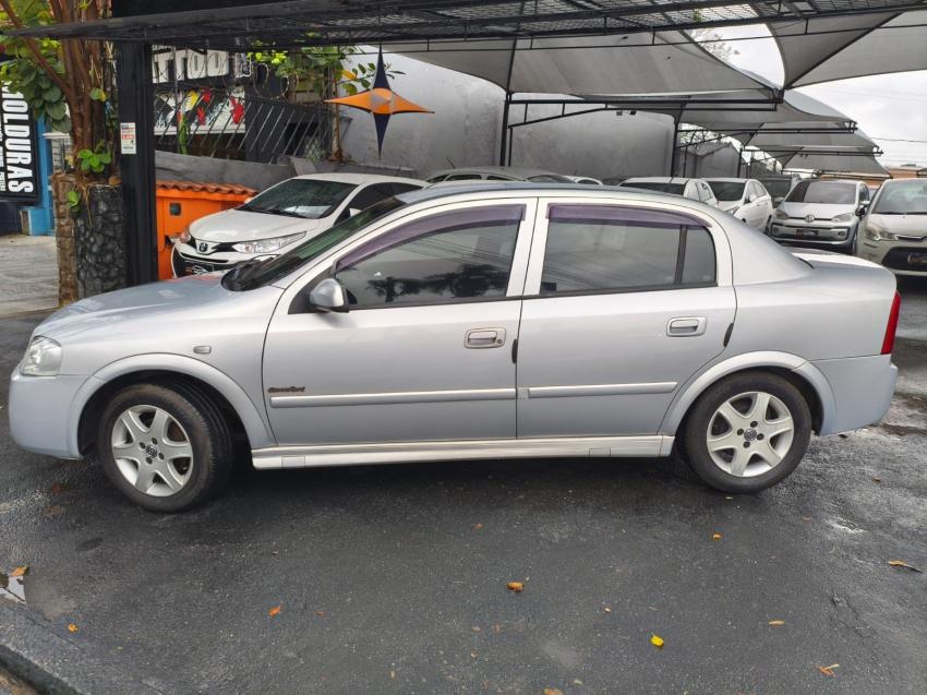 CHEVROLET Astra Sedan - Foto