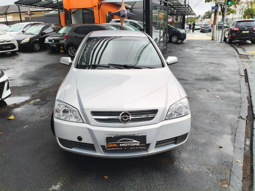 CHEVROLET Astra Sedan - Foto
