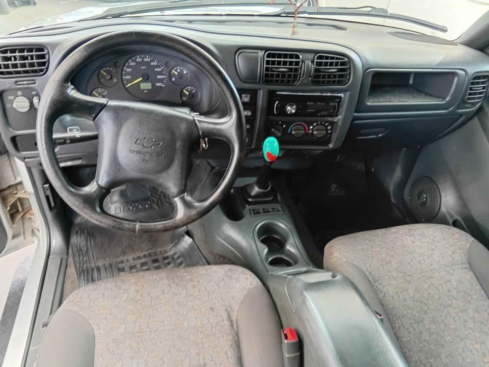 CHEVROLET Blazer - Foto