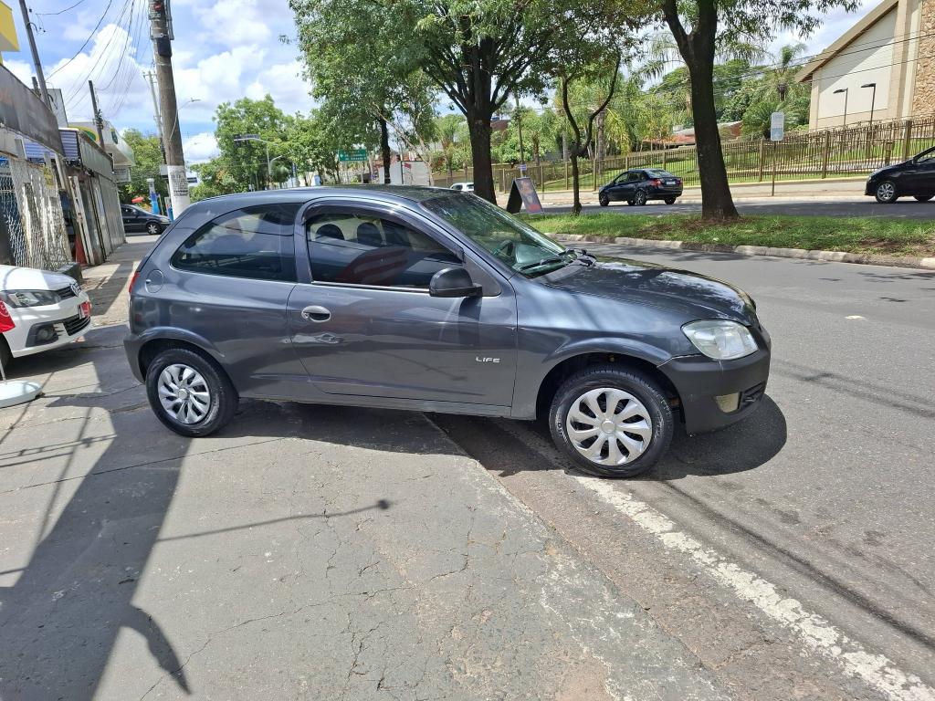 CHEVROLET Celta - Foto