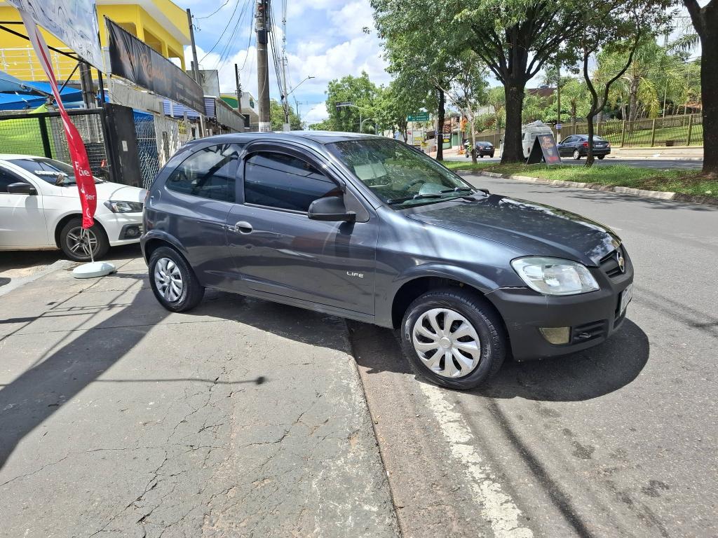 CHEVROLET Celta - Foto