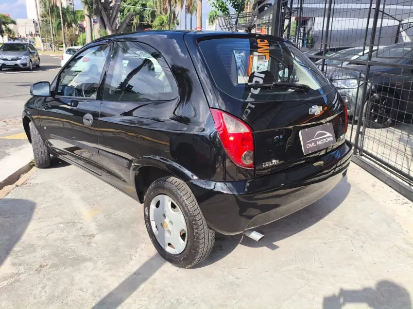 CHEVROLET Celta - Foto