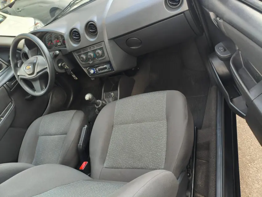 CHEVROLET Celta - Foto