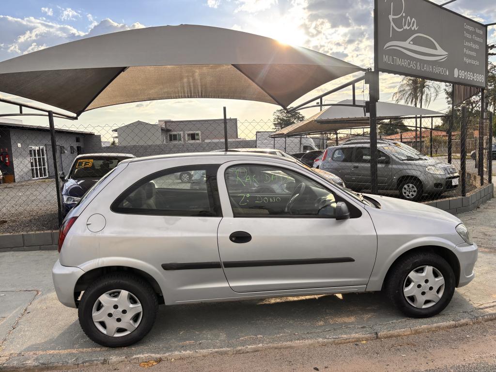 CHEVROLET Celta - Foto