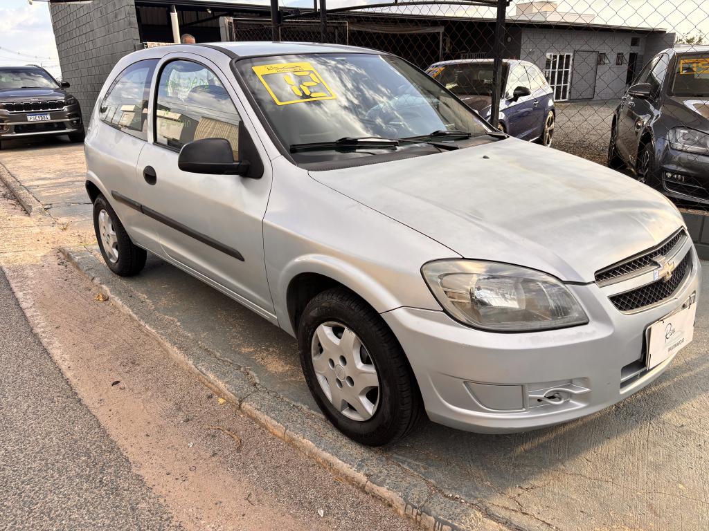CHEVROLET Celta - Foto