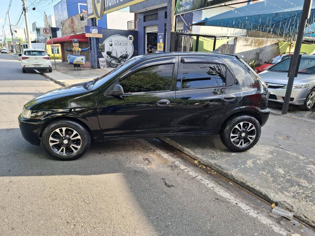 CHEVROLET Celta - Foto