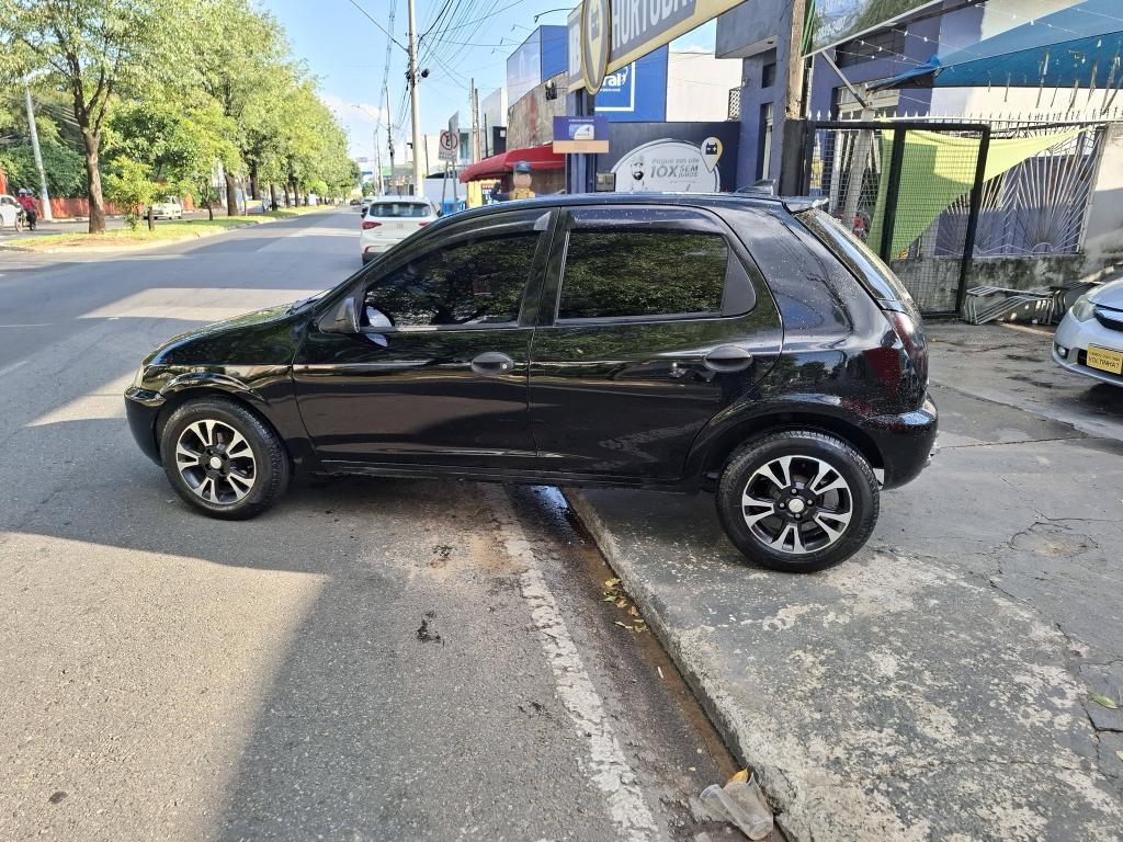 CHEVROLET Celta - Foto