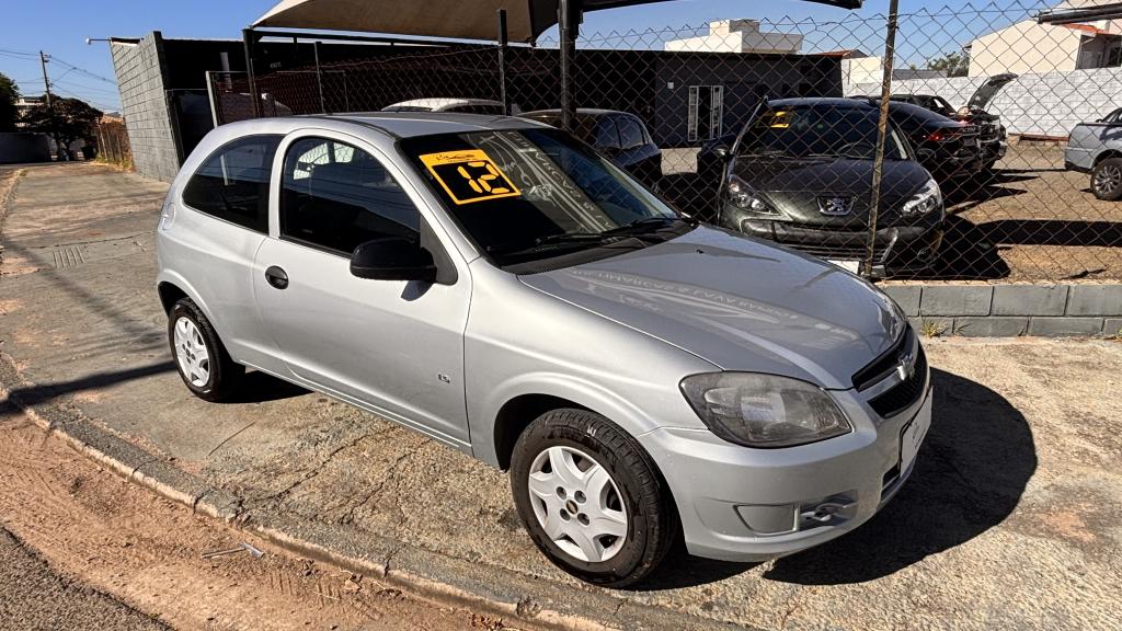 CHEVROLET Celta - Foto