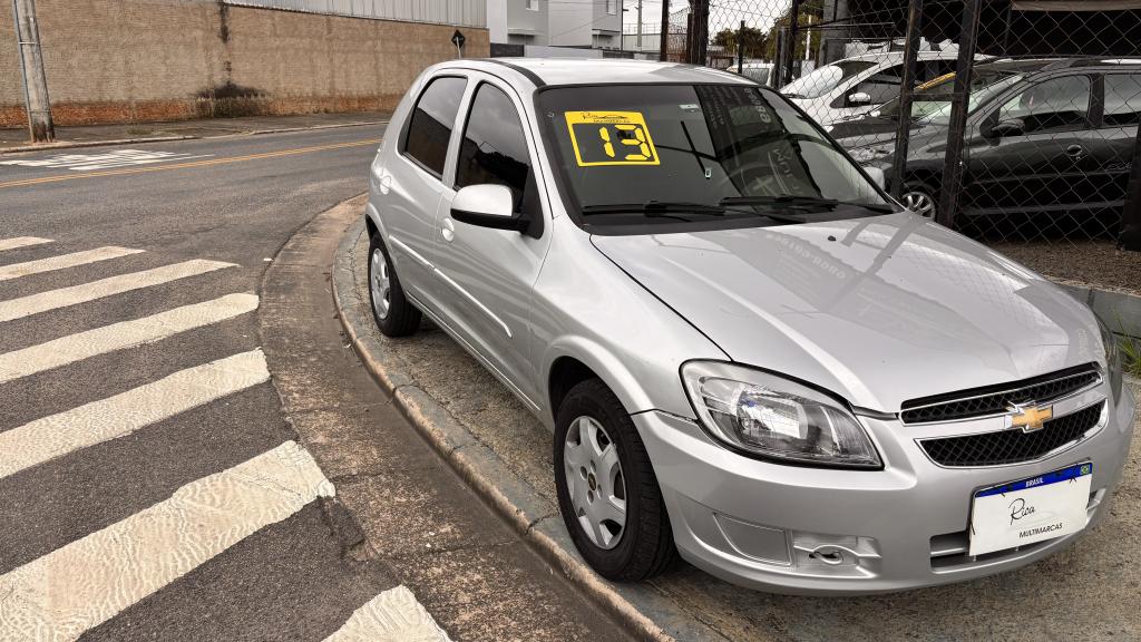 CHEVROLET Celta - Foto
