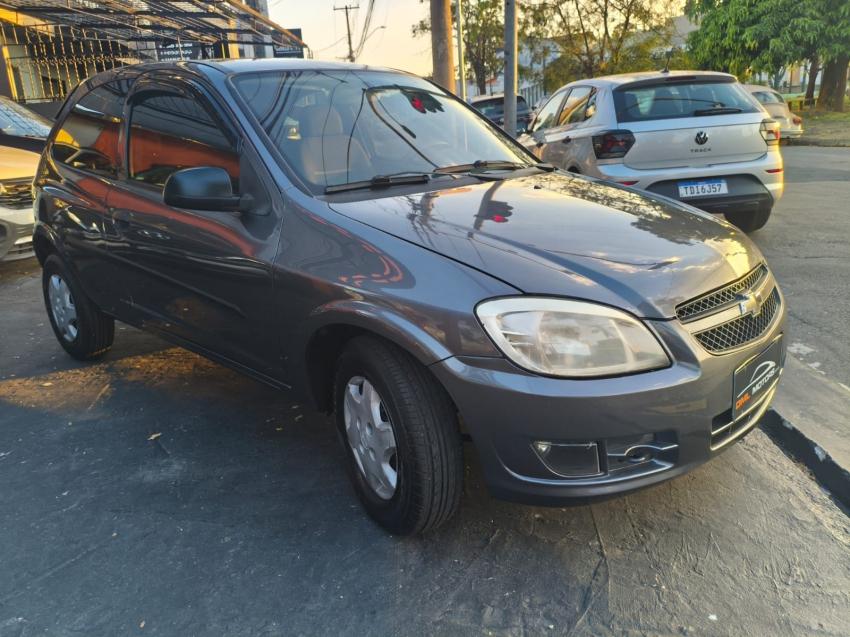 CHEVROLET Celta - Foto