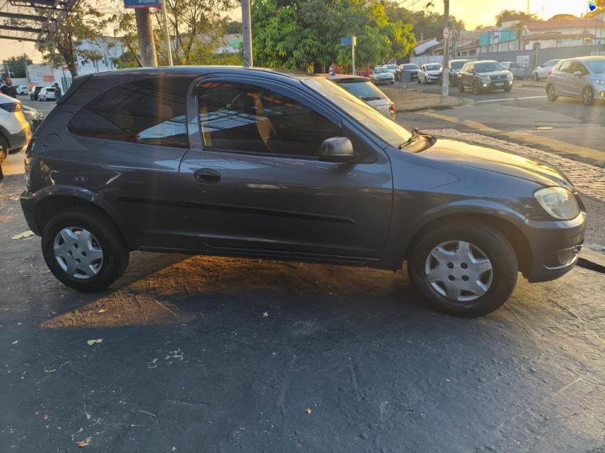 CHEVROLET Celta - Foto