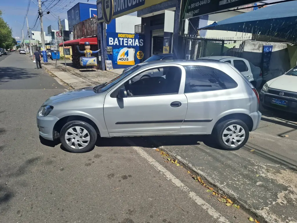 CHEVROLET Celta - Foto