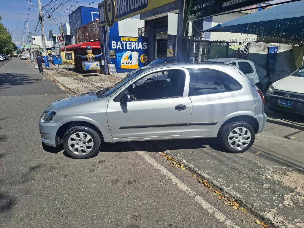 CHEVROLET Celta - Foto