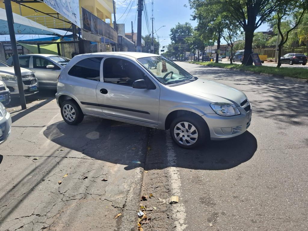 CHEVROLET Celta - Foto