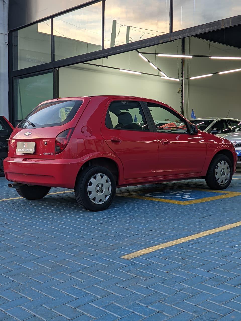 CHEVROLET Celta - Foto