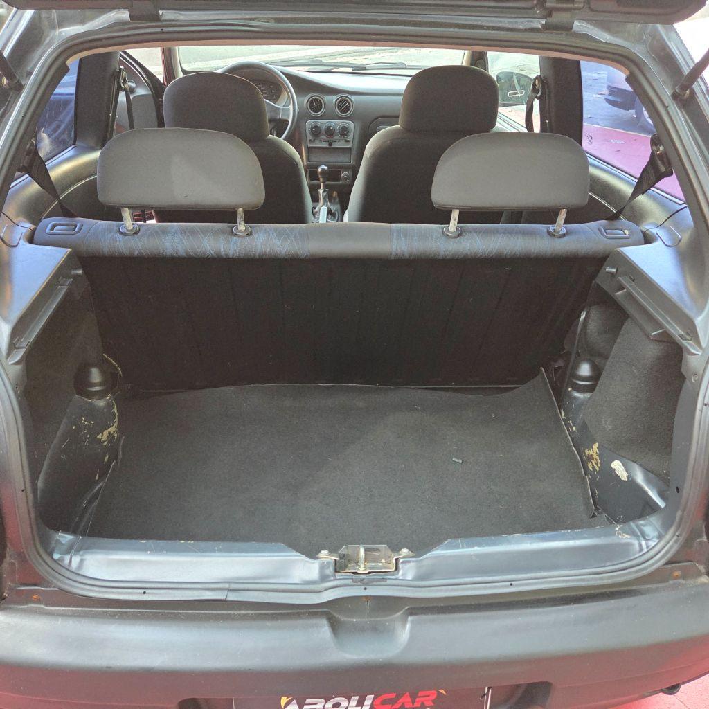 CHEVROLET Celta - Foto