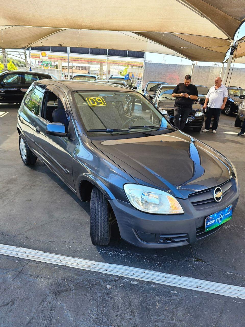 CHEVROLET Celta - Foto