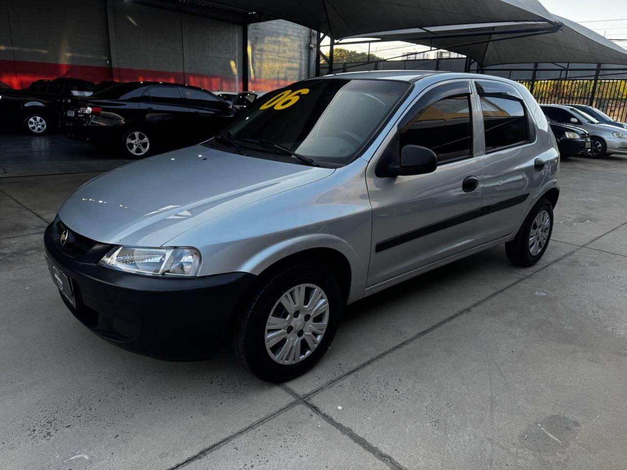 CHEVROLET Celta - Foto