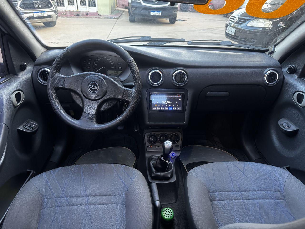 CHEVROLET Celta - Foto