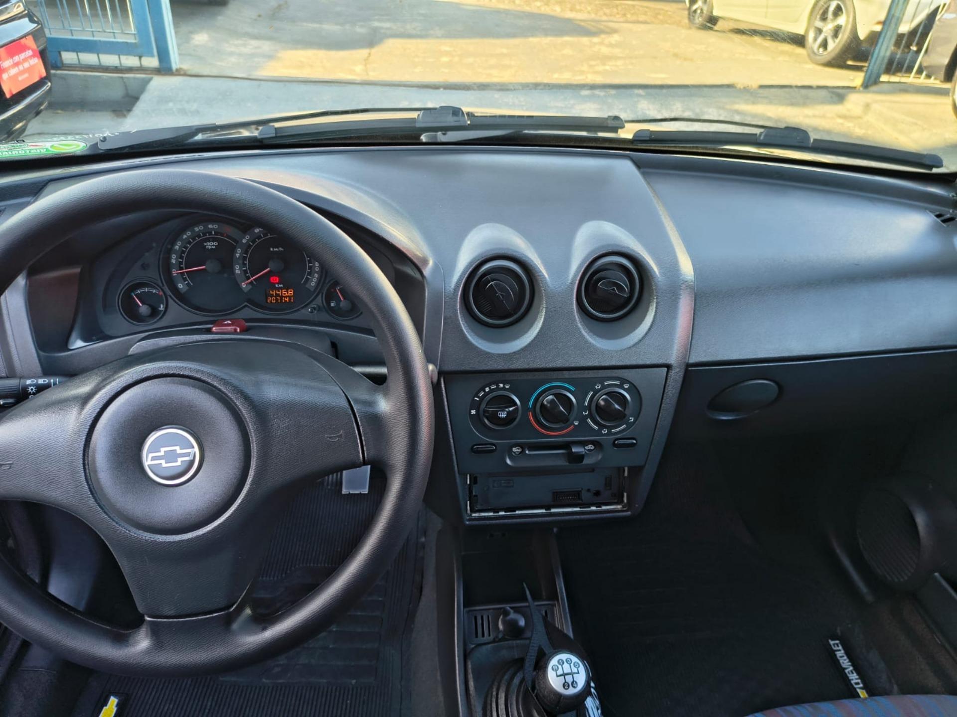 CHEVROLET Celta - Foto