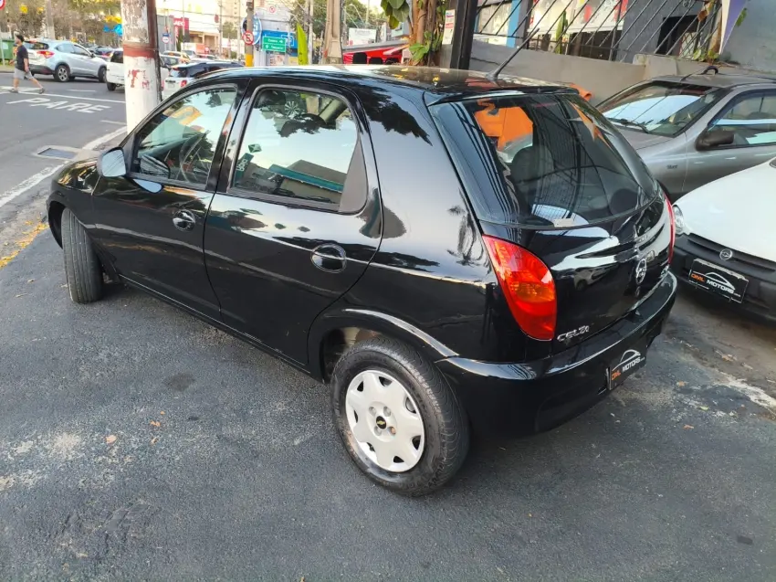 CHEVROLET Celta - Foto