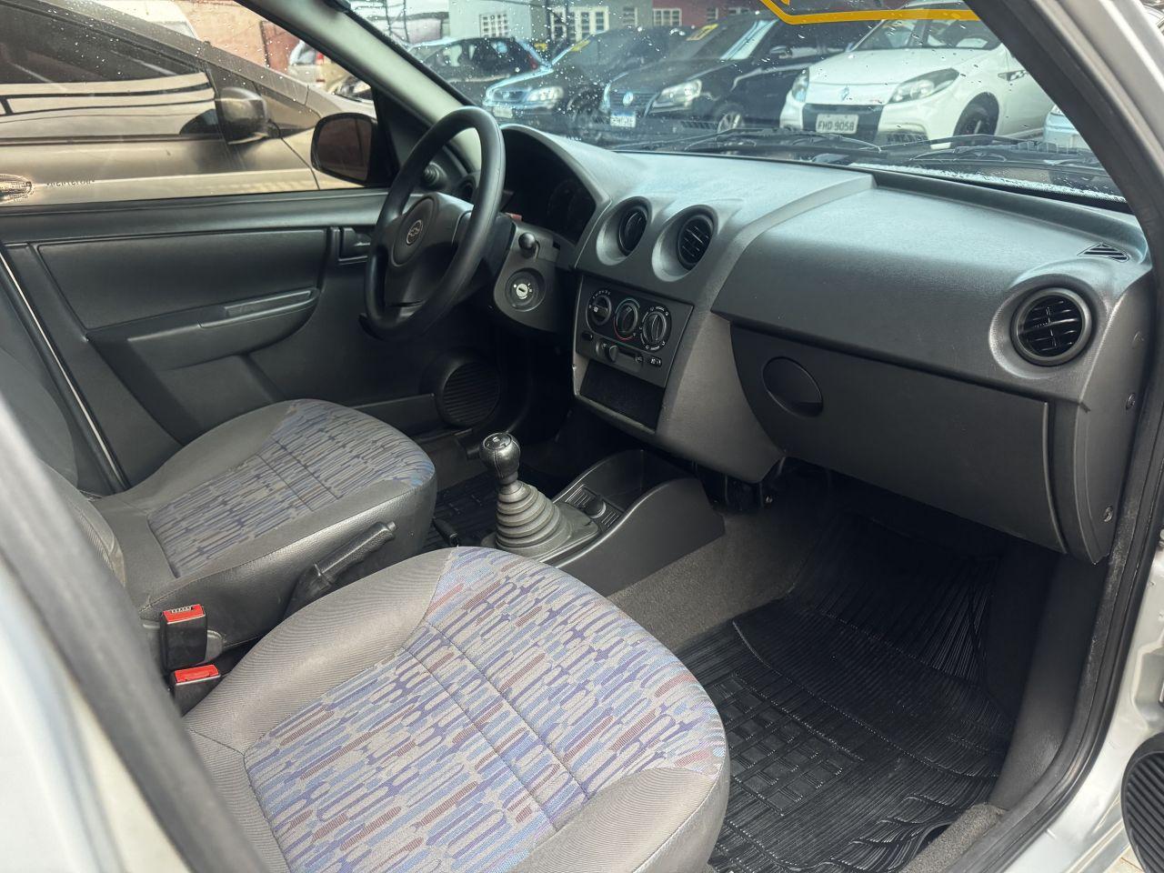CHEVROLET Celta - Foto