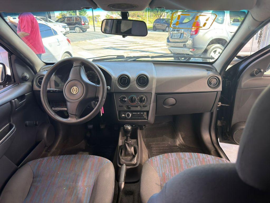 CHEVROLET Celta - Foto