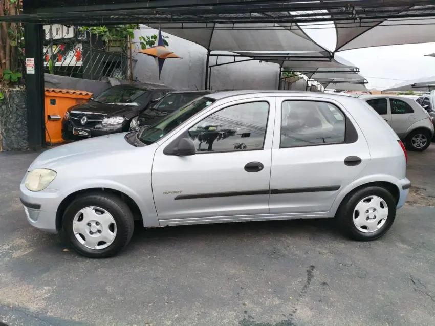 CHEVROLET Celta - Foto