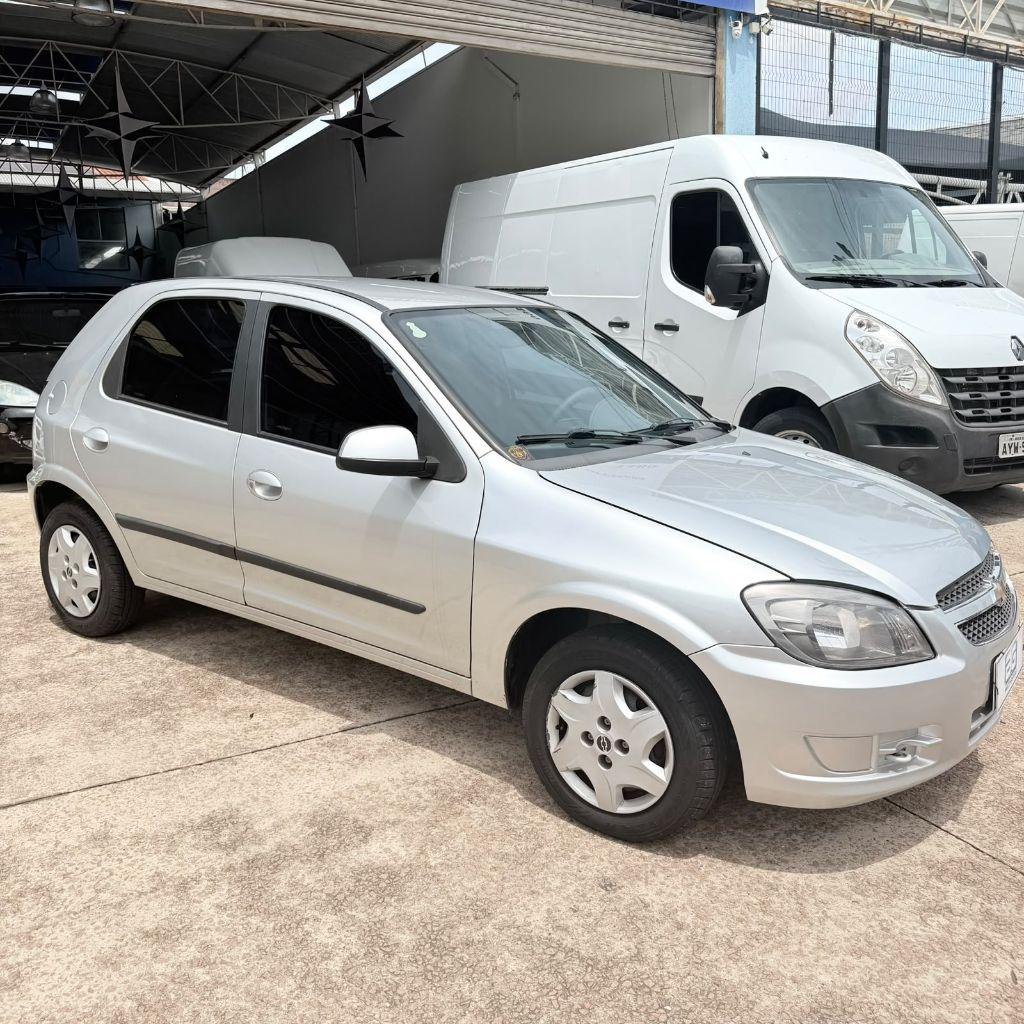 CHEVROLET Celta - Foto