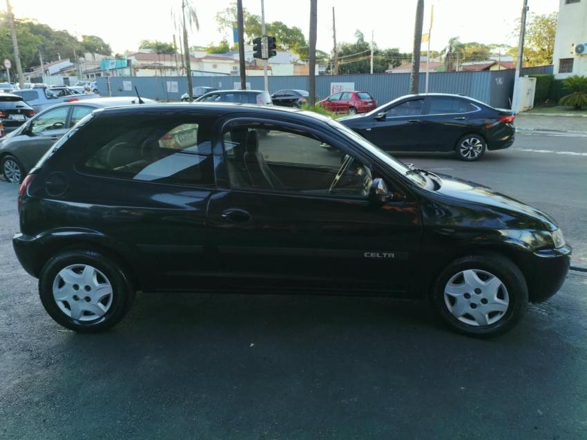 CHEVROLET Celta - Foto