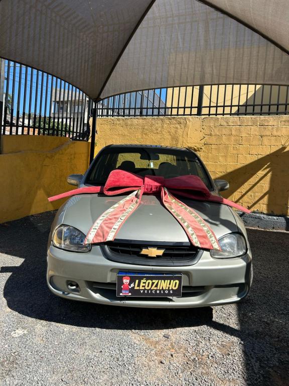 CHEVROLET Classic Sedan - Foto