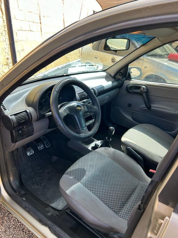 CHEVROLET Classic Sedan - Foto